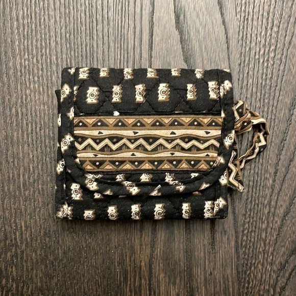Vera Bradley Retired Zebra Butts Wallet - Picture 1 of 4